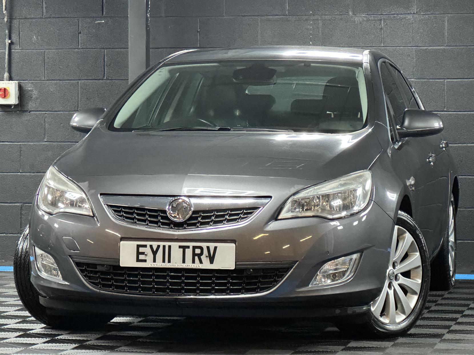 Vauxhall Astra 1.6 16v Elite Hatchback 5dr Petrol Easytronic Euro 5 (115 ps)