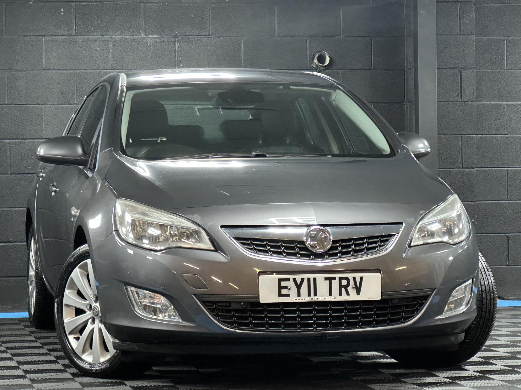 Vauxhall Astra 1.6 16v Elite Hatchback 5dr Petrol Easytronic Euro 5 (115 ps)