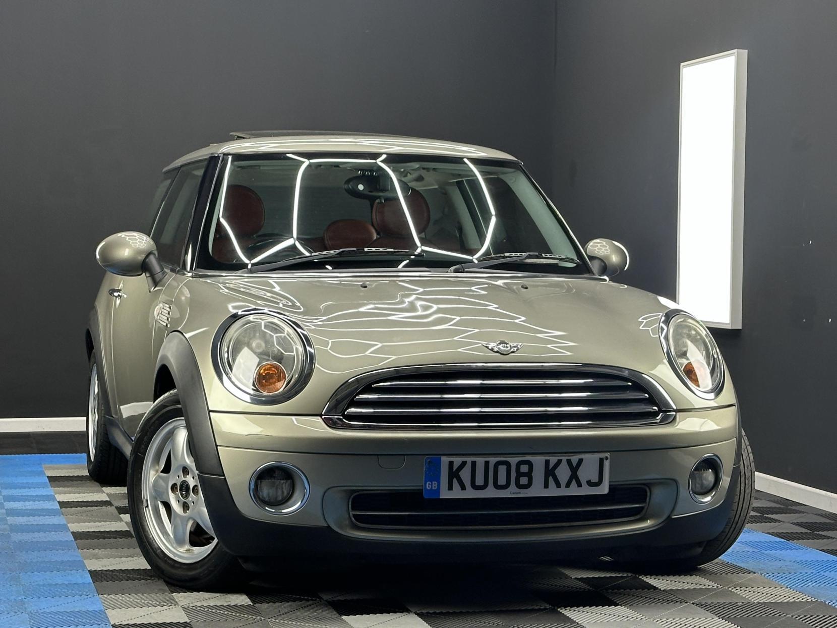 MINI Hatch 1.4 One Hatchback 3dr Petrol Steptronic Euro 4 (95 ps)