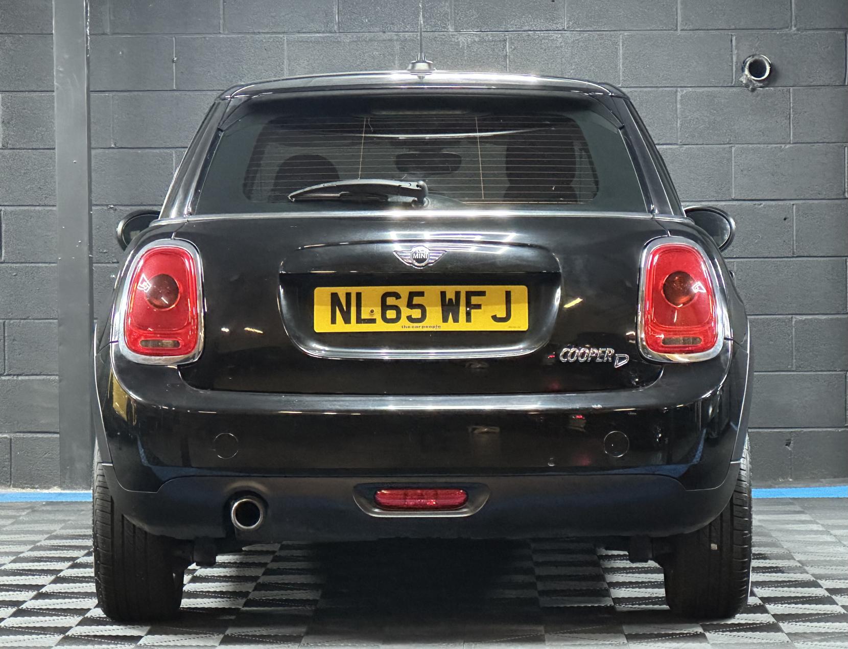 MINI Hatch 1.5 Cooper D Hatchback 5dr Diesel Manual Euro 6 (s/s) (116 ps)